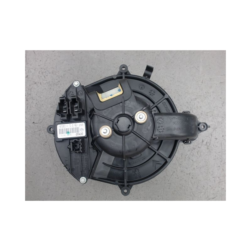 MOTEUR VENTILATEUR CHAUFFAGE CITROEN C4