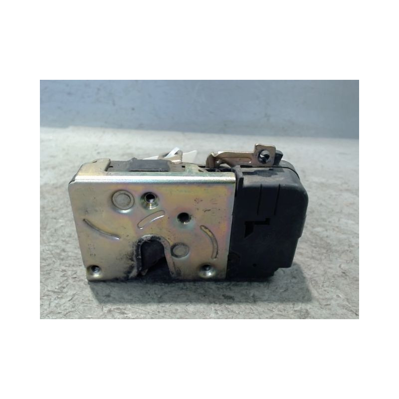 SYSTEME CONDAMNATION AVANT GAUCHE PEUGEOT 206 SW 02-06