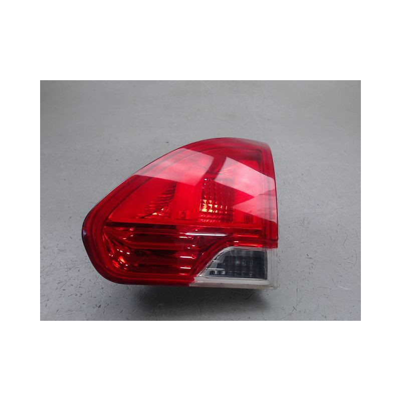 FEU ARRIERE INTERIEUR GAUCHE PEUGEOT 2008