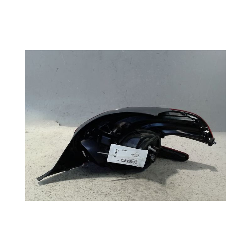 FEU ARRIERE GAUCHE  PEUGEOT 208