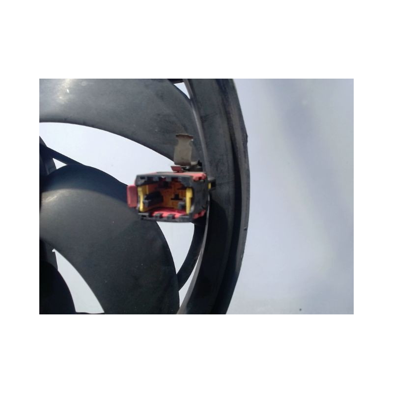 MOTEUR VENTILATEUR RADIATEUR PEUGEOT 206 5P