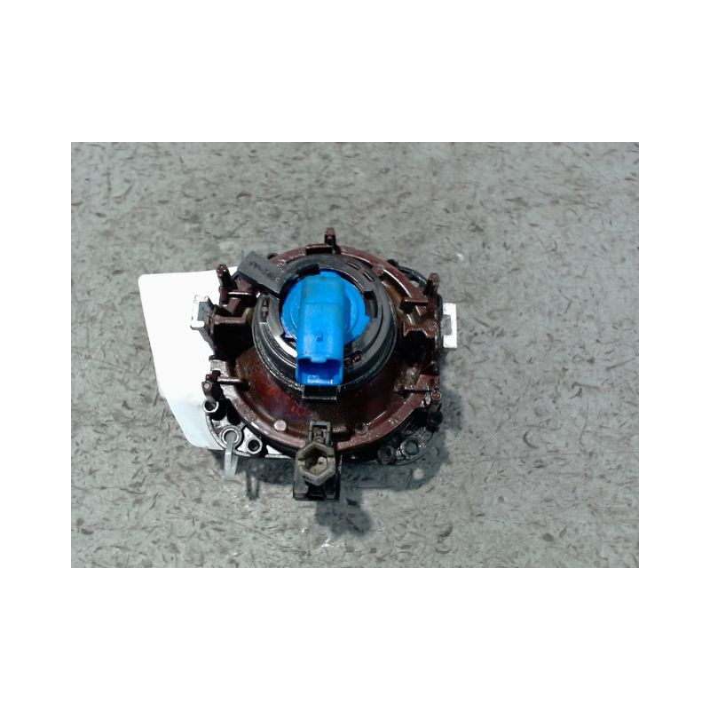 PHARE ANTIBROUILLARD AVANT DROIT CITROEN XSARA PICASSO