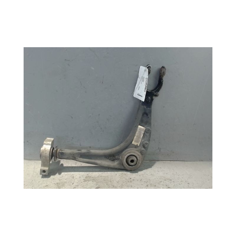 TRIANGLE INFERIEUR AVANT GAUCHE PEUGEOT 407