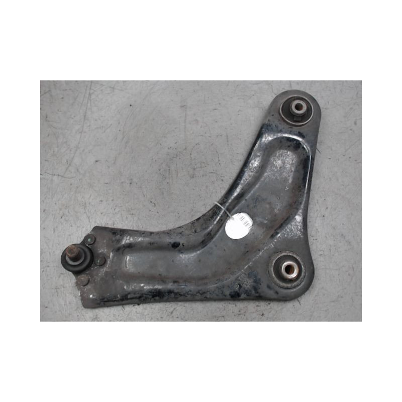 TRIANGLE INFERIEUR AVANT DROIT PEUGEOT 207