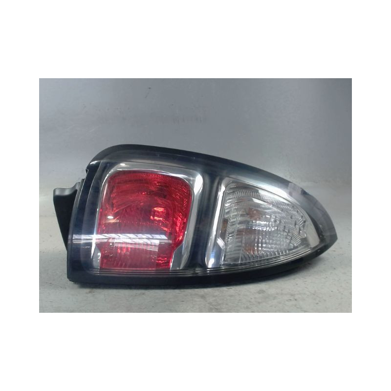 FEU ARRIERE GAUCHE  CITROEN C3 PICASSO 2008-