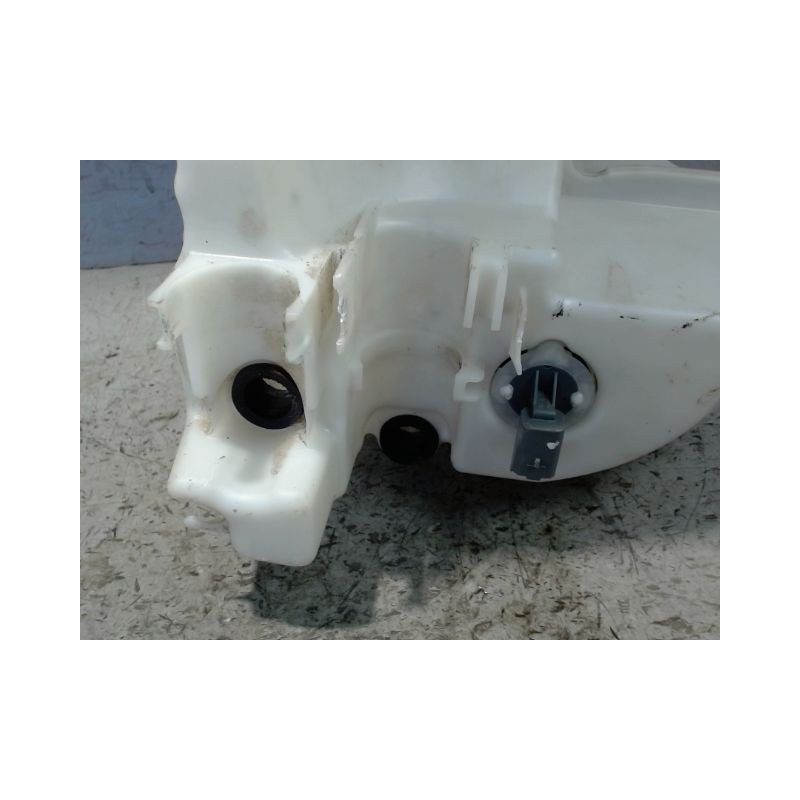 RESERVOIR LAVE-GLACE AVANT CITROEN C5 2008-