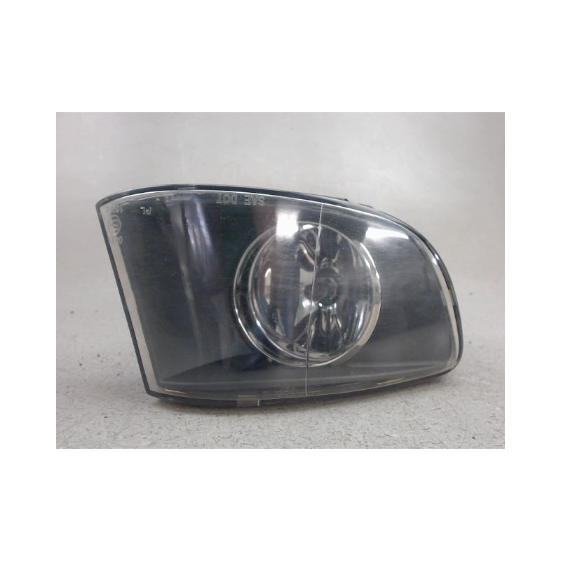 PHARE ANTIBROUILLARD AVANT DROIT B.M.W. SERIE 3