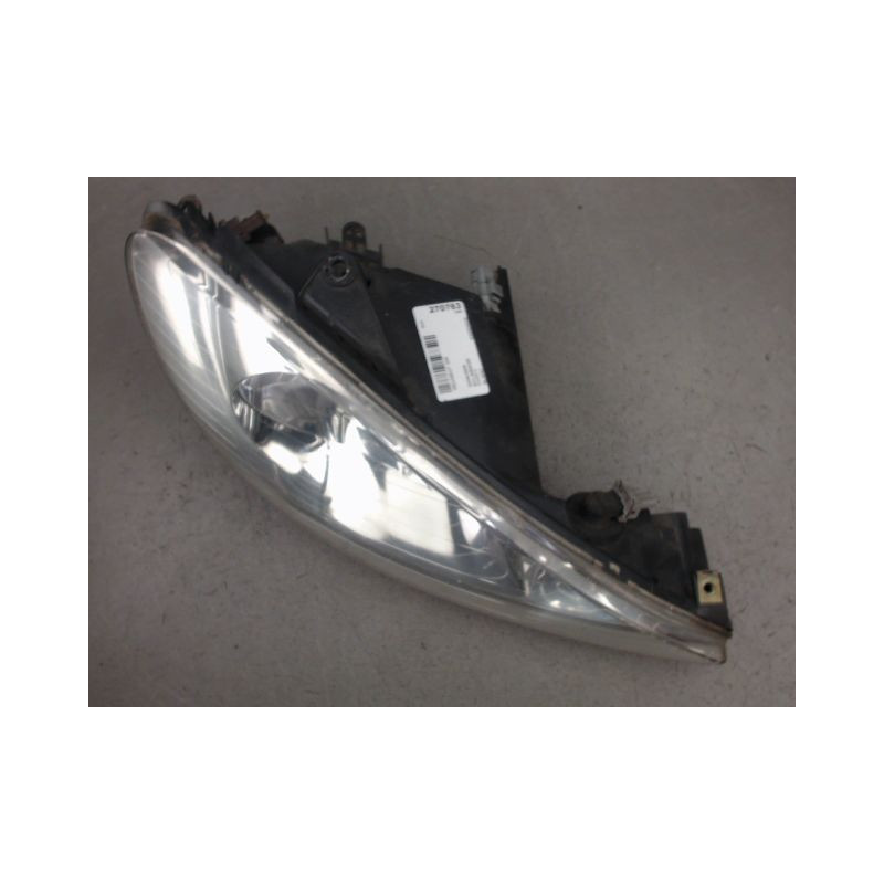 PHARE DROIT PEUGEOT 206