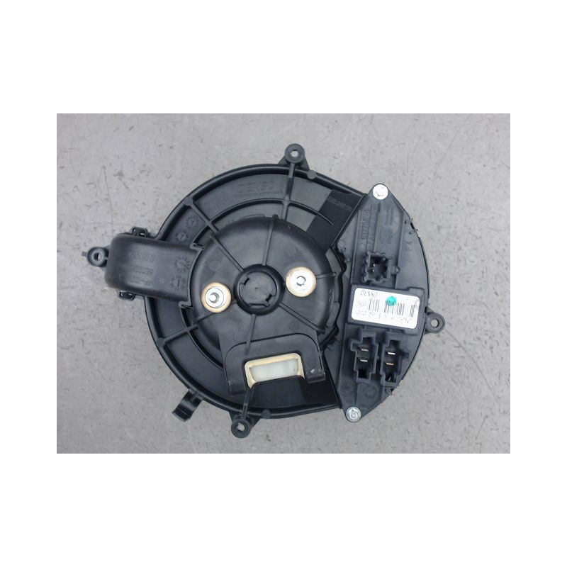 MOTEUR VENTILATEUR CHAUFFAGE CITROEN C4