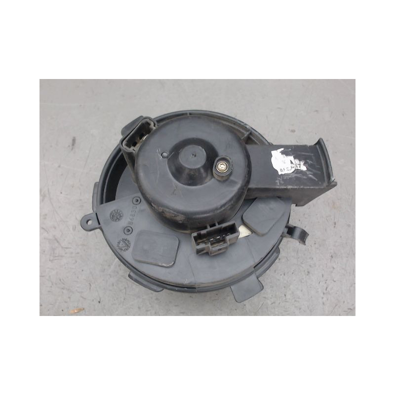 MOTEUR VENTILATEUR CHAUFFAGE PEUGEOT 307