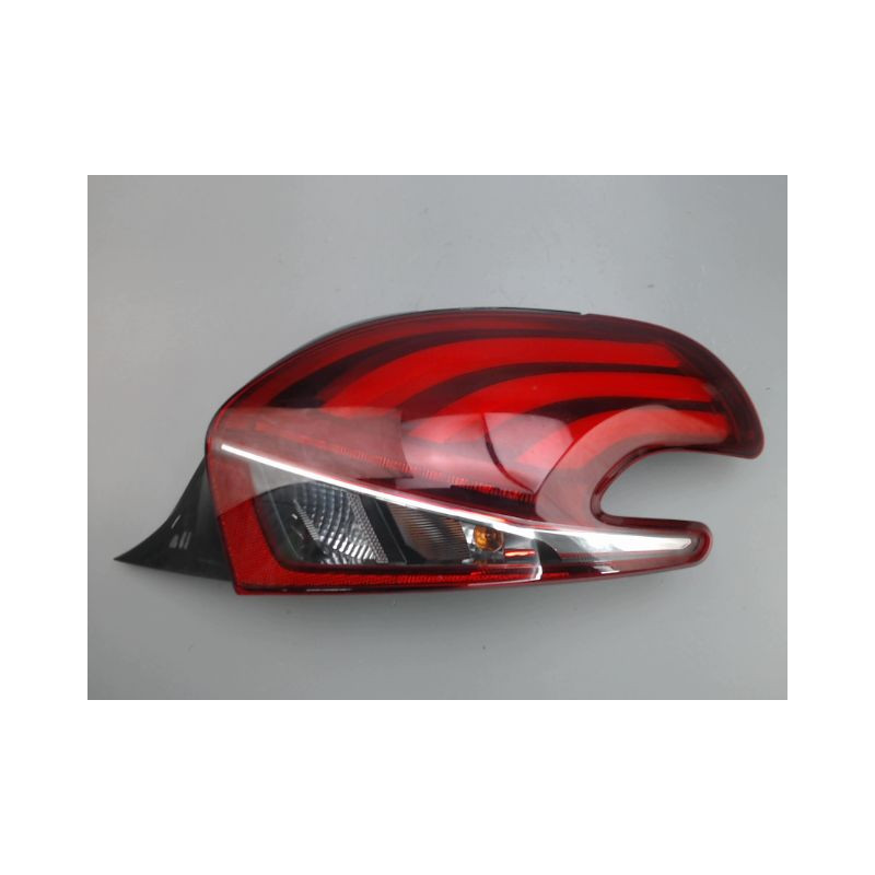 FEU ARRIERE GAUCHE  PEUGEOT 208