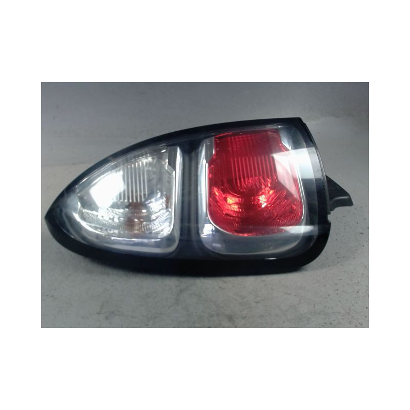 FEU ARRIERE GAUCHE  CITROEN C3 PICASSO 2008-