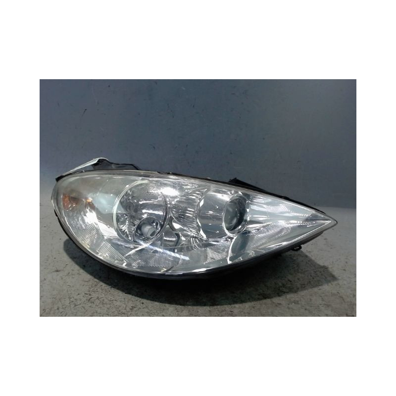 PHARE DROIT PEUGEOT 807