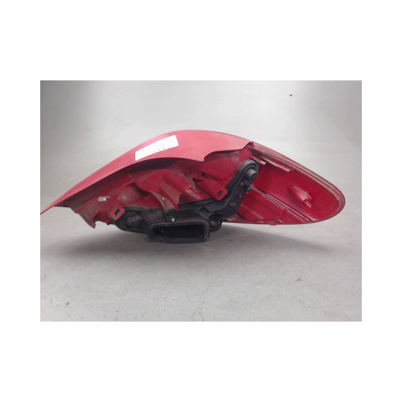 FEU ARRIERE GAUCHE  PEUGEOT 207