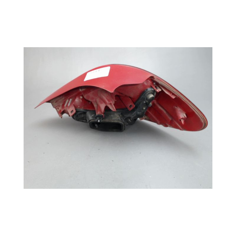 FEU ARRIERE GAUCHE  PEUGEOT 207
