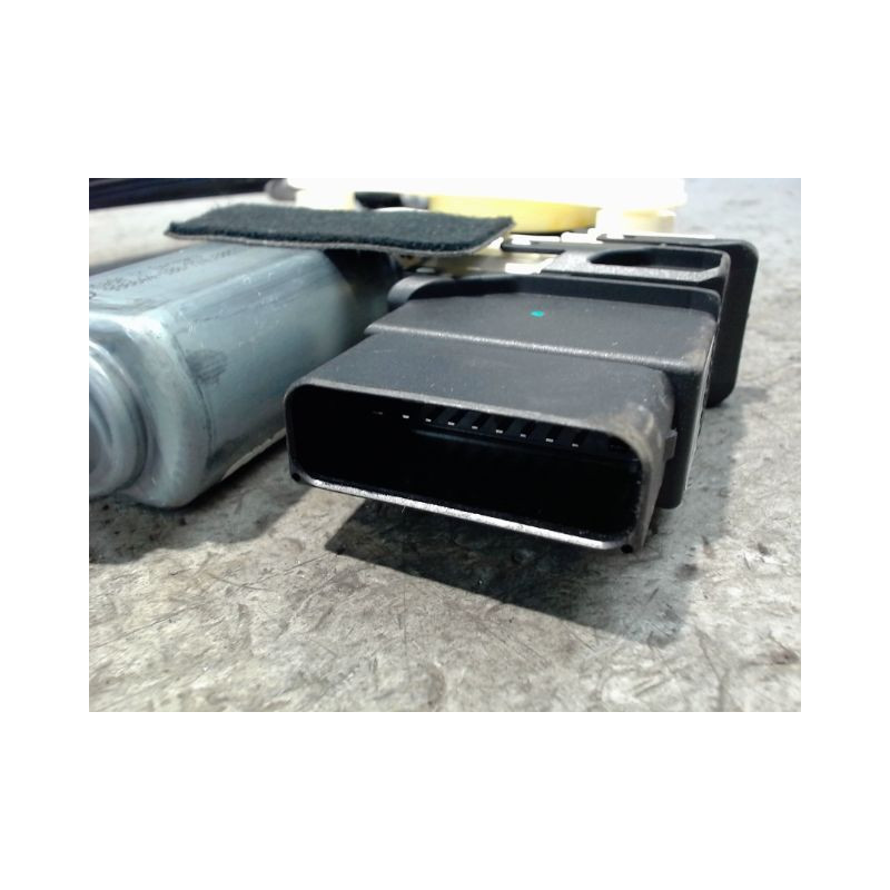 MECANISME+MOTEUR LEVE-GLACE ARRIERE DROIT SEAT ALTEA