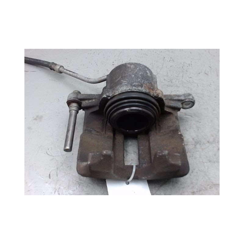 ETRIER DE FREIN AVANT GAUCHE CHRYSLER PT CRUISER BREAK Phase 2 2005-2009
