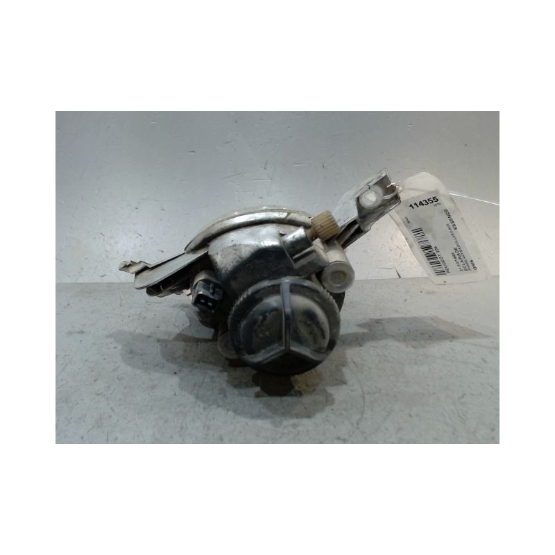 PHARE ANTIBROUILLARD AVANT DROIT PEUGEOT 206