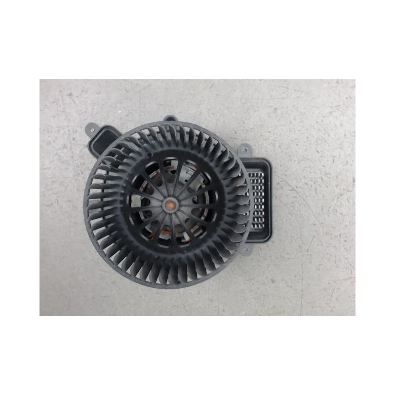 MOTEUR VENTILATEUR CHAUFFAGE PEUGEOT 3008