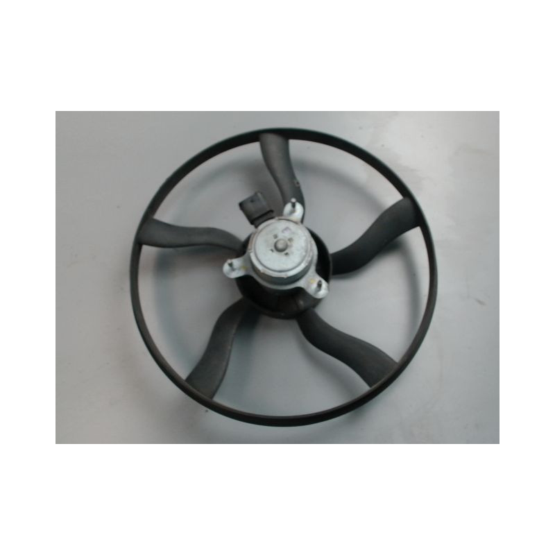 MOTEUR VENTILATEUR RADIATEUR PEUGEOT 206