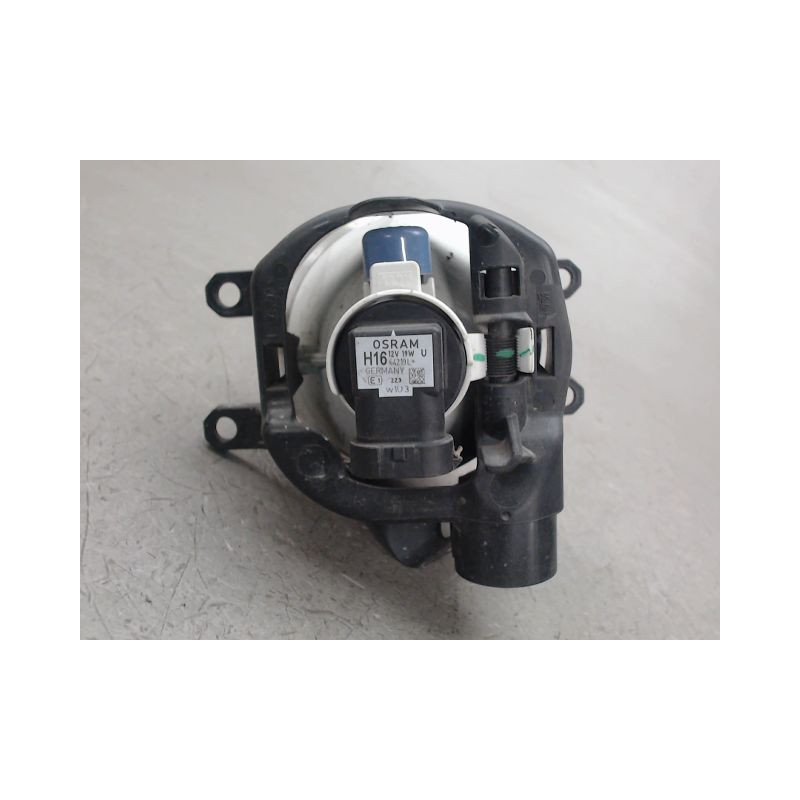 PHARE ANTIBROUILLARD AVANT GAUCHE PEUGEOT 108