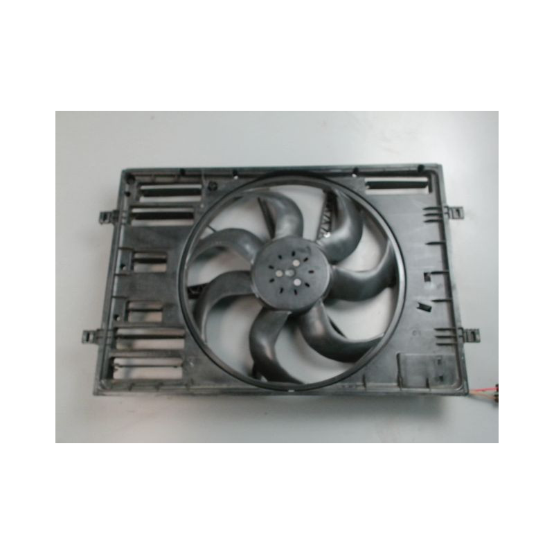 MOTEUR VENTILATEUR RADIATEUR VOLKSWAGEN GOLF