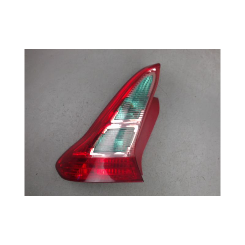 FEU ARRIERE GAUCHE  CITROEN C4