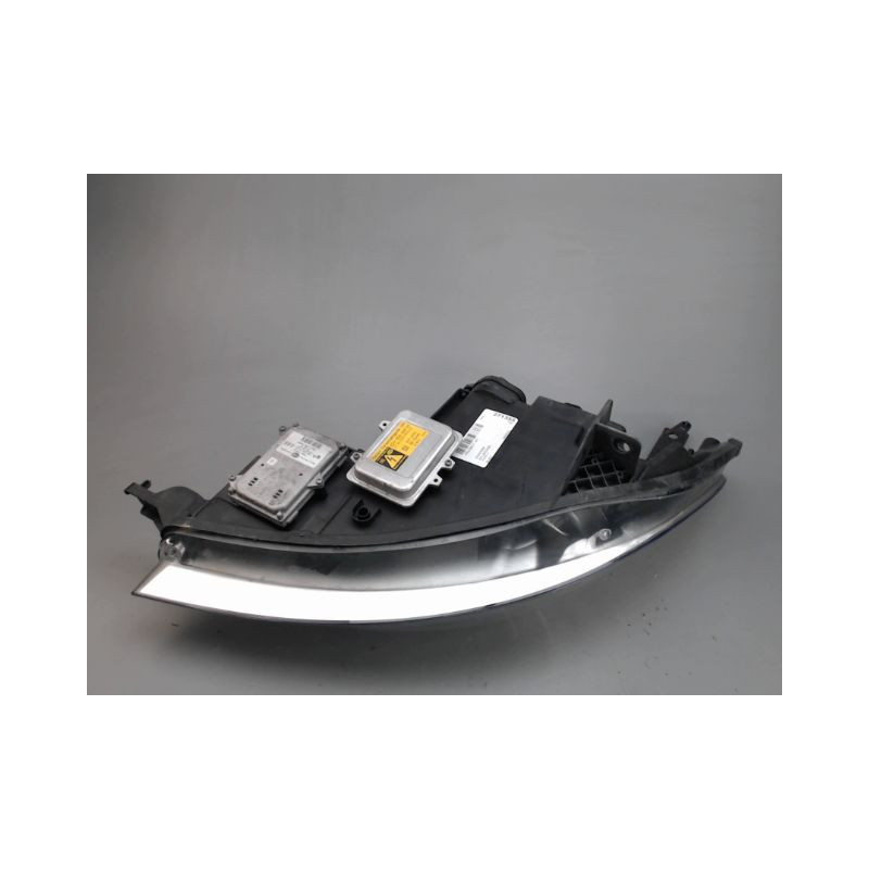 PHARE DROIT PEUGEOT 407