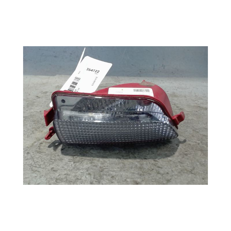 FEU RECUL DROIT CITROEN C4 04-08