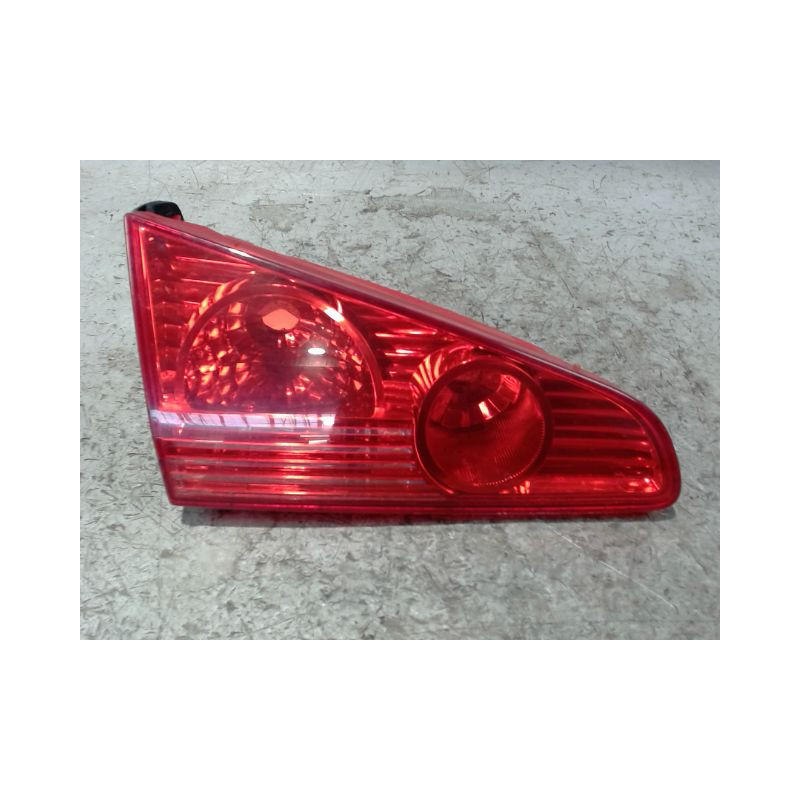FEU ARRIERE INTERIEUR GAUCHE PEUGEOT 607 2004-