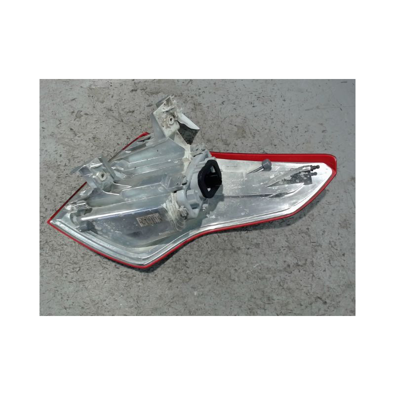 FEU ARRIERE GAUCHE  CITROEN C4 PICASSO 007-