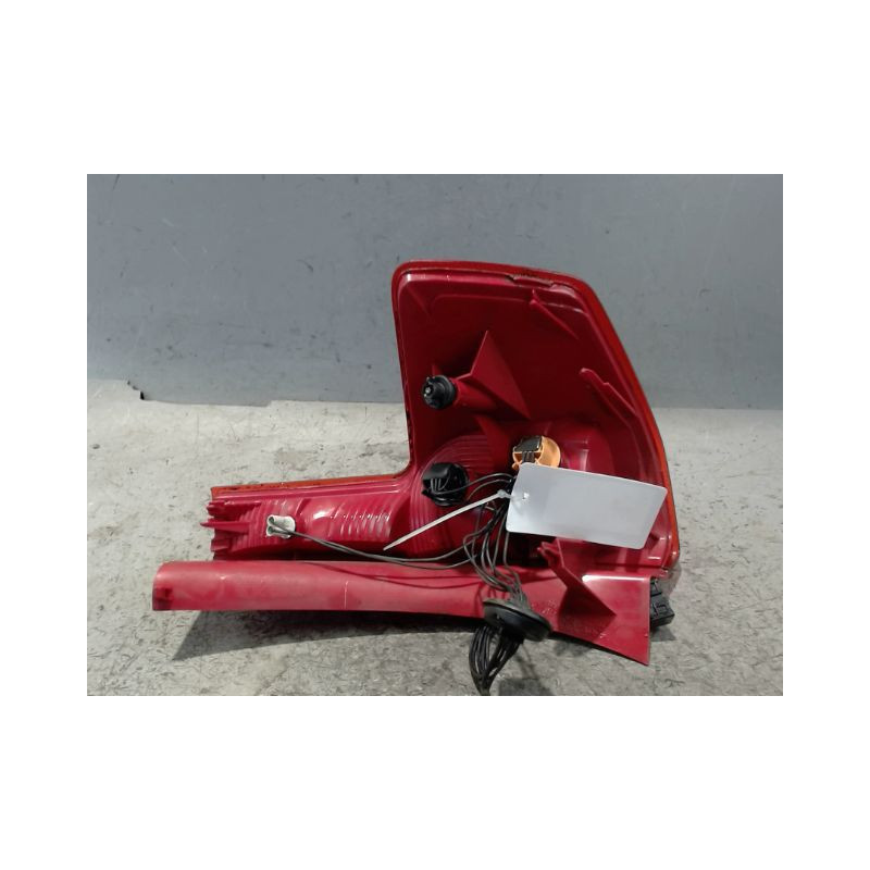 FEU ARRIERE GAUCHE  CITROEN C4 04-08