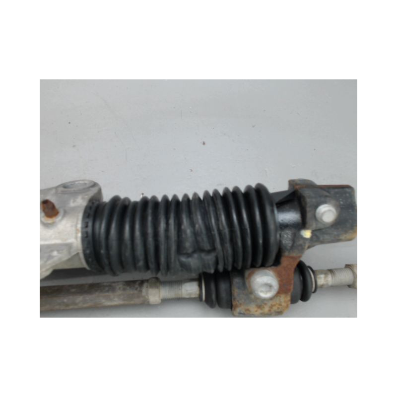 CREMAILLERE PEUGEOT 106