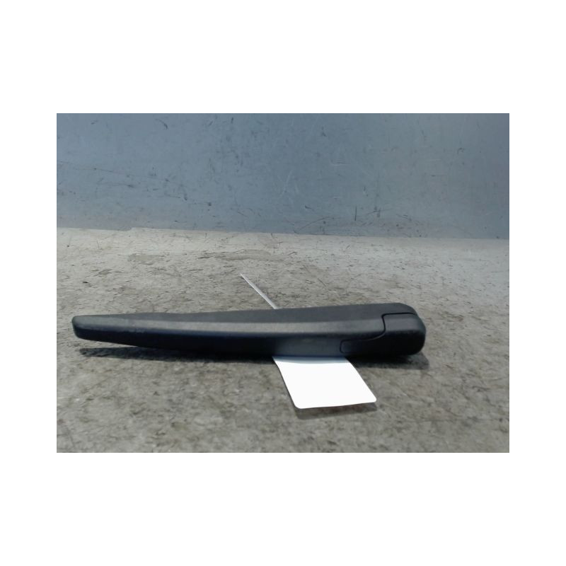 BRAS ESSUIE-GLACE ARRIERE PEUGEOT 308 2011-