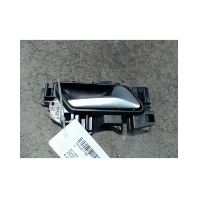 POIGNEE INTERIEURE PORTE AVANT DROIT PEUGEOT 308 2011-