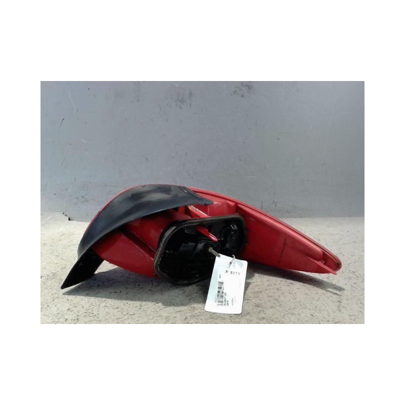 FEU ARRIERE GAUCHE  PEUGEOT 206 5P
