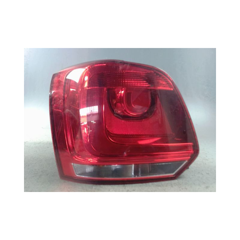 FEU ARRIERE GAUCHE  VOLKSWAGEN POLO 2009-