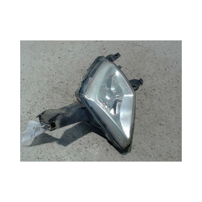 PHARE ANTIBROUILLARD AVANT DROIT PEUGEOT 407