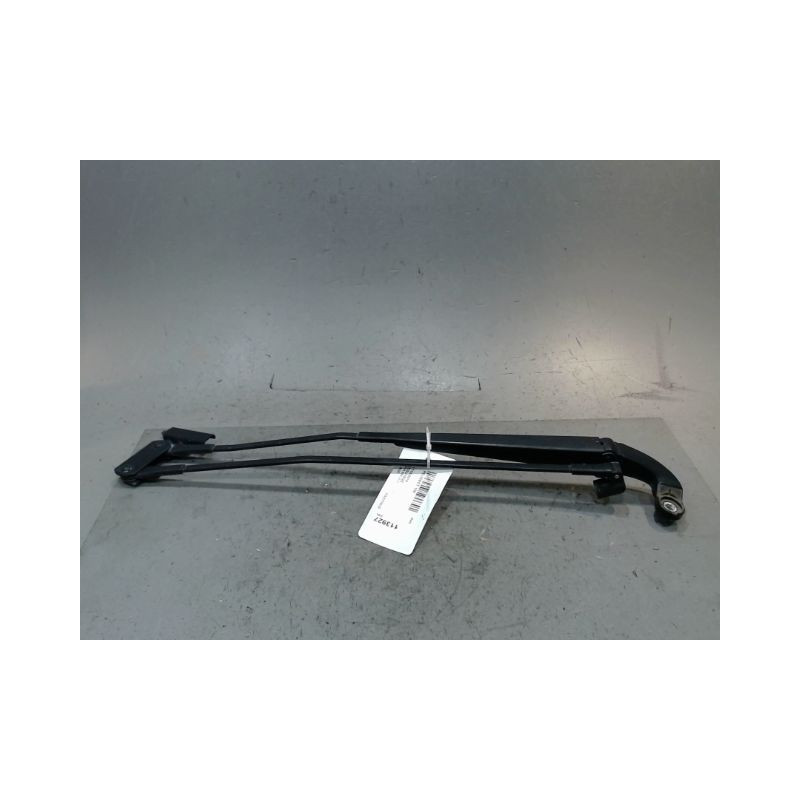 BRAS ESSUIE-GLACE AVANT PEUGEOT 108