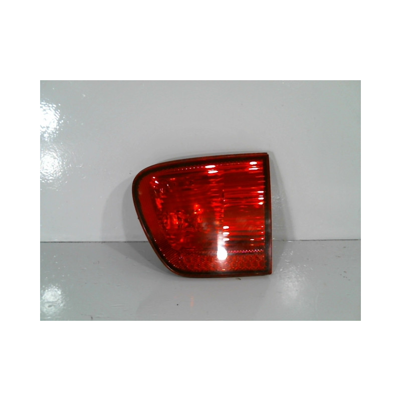 FEU ARRIERE INTERIEUR DROIT SEAT IBIZA 99-2002