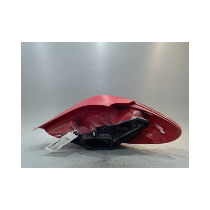 FEU ARRIERE GAUCHE  PEUGEOT 207