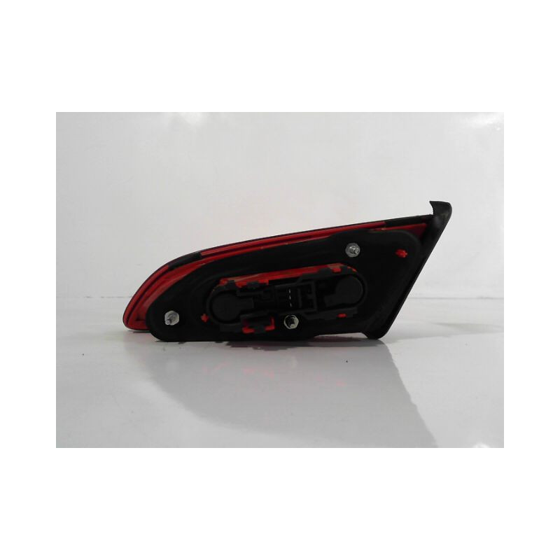FEU ARRIERE INTERIEUR GAUCHE ALFA ROMEO 159
