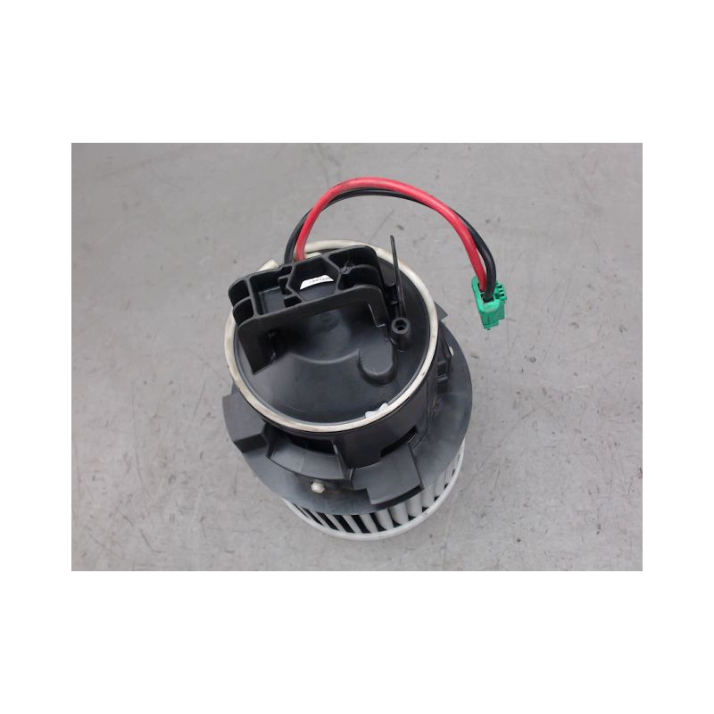 MOTEUR VENTILATEUR CHAUFFAGE PEUGEOT 308