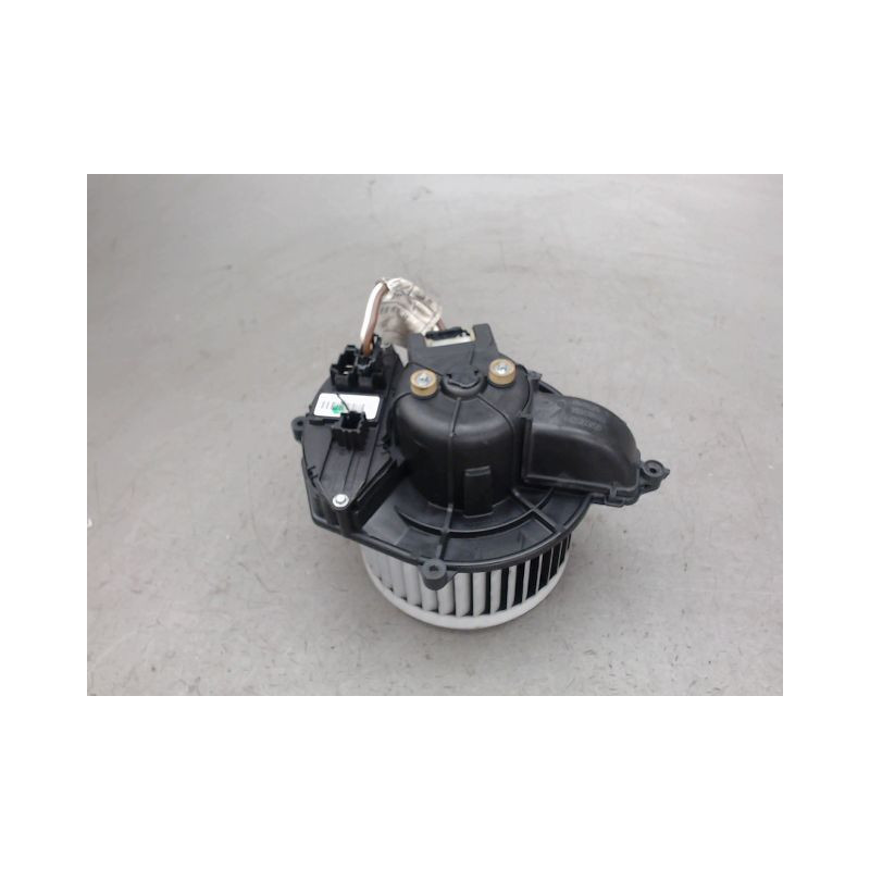 MOTEUR VENTILATEUR CHAUFFAGE CITROEN BERLINGO