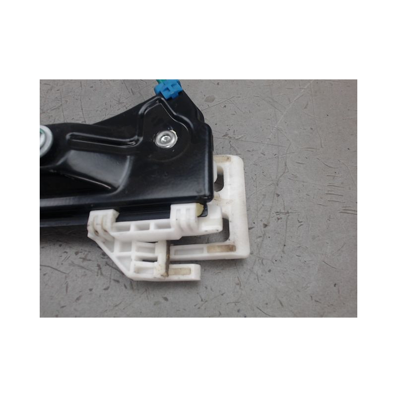 MECANISME LEVE-GLACE AVANT DROIT B.M.W. SERIE 1