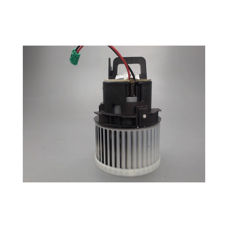 MOTEUR VENTILATEUR CHAUFFAGE PEUGEOT 308