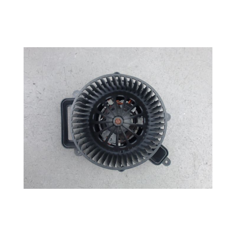 MOTEUR VENTILATEUR CHAUFFAGE PEUGEOT 3008