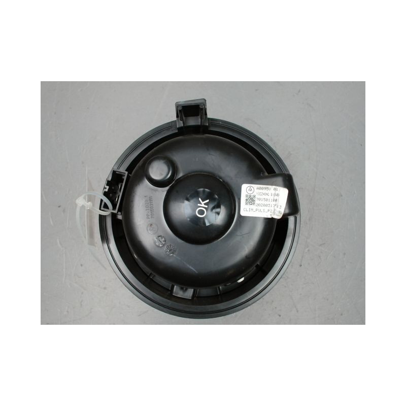 MOTEUR VENTILATEUR CHAUFFAGE PEUGEOT 208
