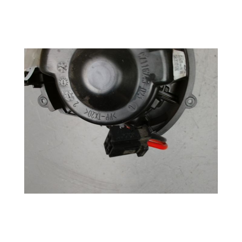 MOTEUR VENTILATEUR CHAUFFAGE B.M.W. SERIE 2