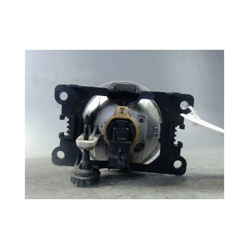 PHARE ANTIBROUILLARD AVANT GAUCHE PEUGEOT 5008 2009-
